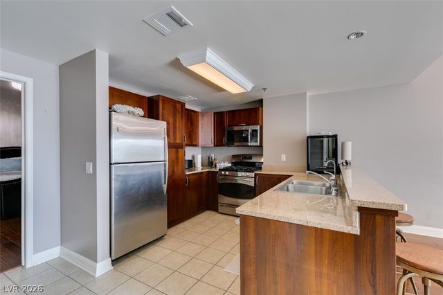 150 Las Vegas Boulevard 807, Las Vegas, NV 89101