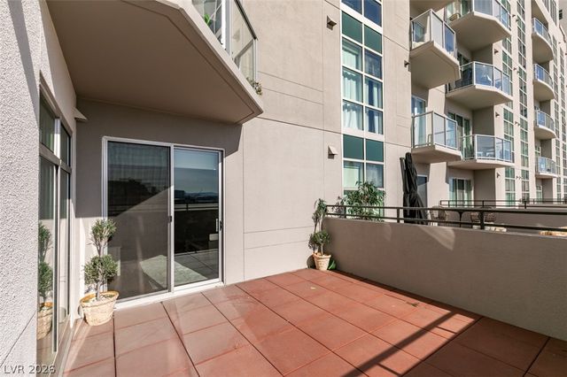 150 Las Vegas Boulevard 807, Las Vegas, NV 89101