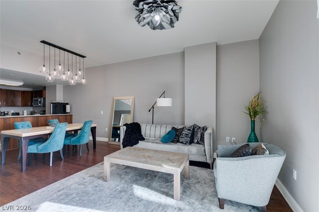 150 Las Vegas Boulevard 807, Las Vegas, NV 89101