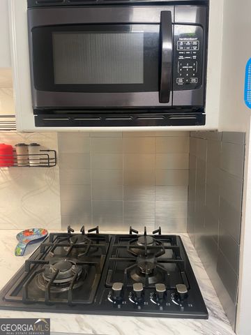 19 Yogi Bear Boulevard B29, Cleveland, GA 30528