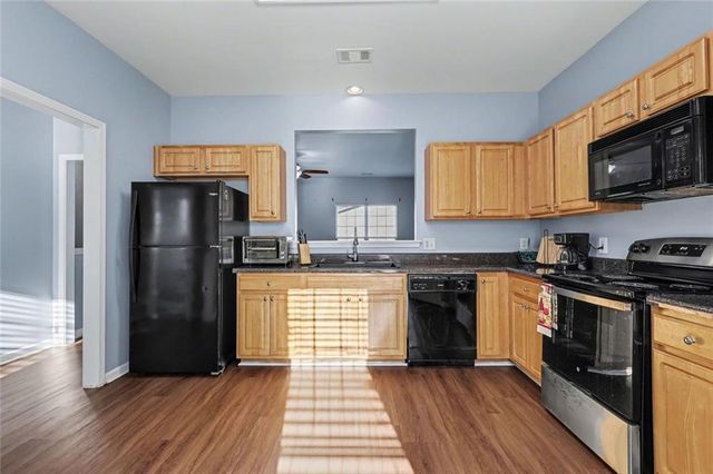 2402 Beaver Falls NW, Norcross, GA 30071