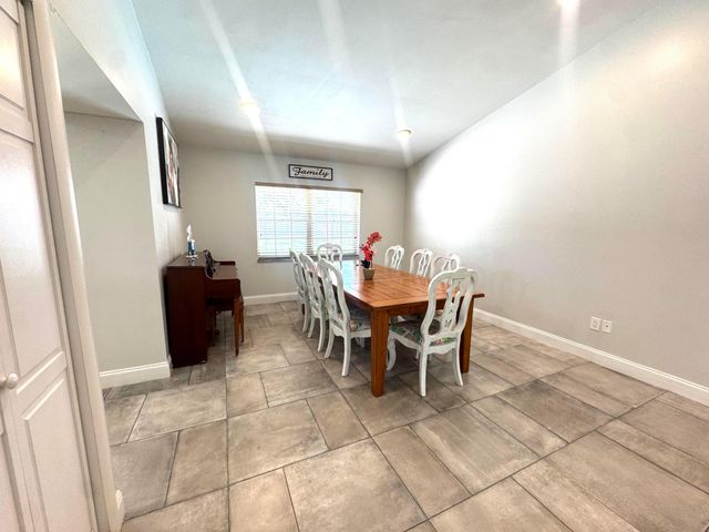 2518 Ranch House Road, West Palm Beach, FL 33406