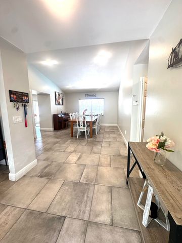 2518 Ranch House Road, West Palm Beach, FL 33406
