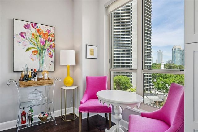 2626 Peachtree Road NW 1104, Atlanta, GA 30305