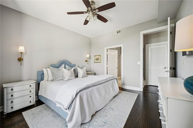 2626 Peachtree Road NW 1104, Atlanta, GA 30305