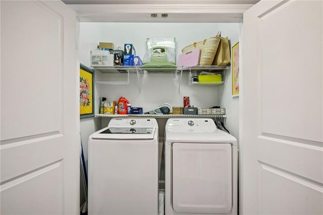 2626 Peachtree Road NW 1104, Atlanta, GA 30305