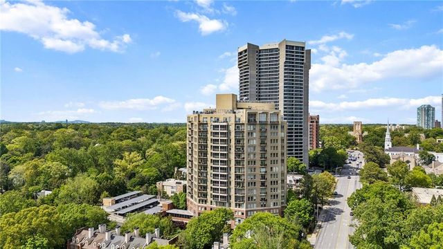 2626 Peachtree Road NW 1104, Atlanta, GA 30305