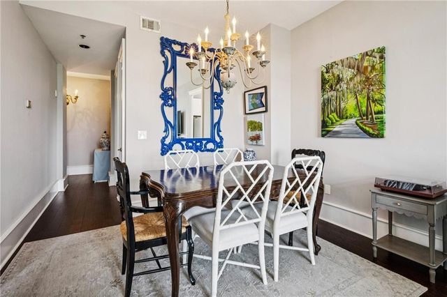 2626 Peachtree Road NW 1104, Atlanta, GA 30305