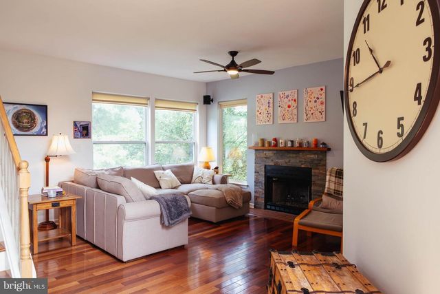 114 APPLE CROSS RD, Harpers Ferry, WV 25425