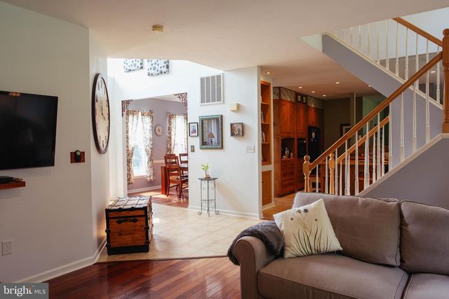 114 APPLE CROSS RD, Harpers Ferry, WV 25425