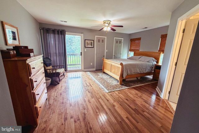 114 APPLE CROSS RD, Harpers Ferry, WV 25425