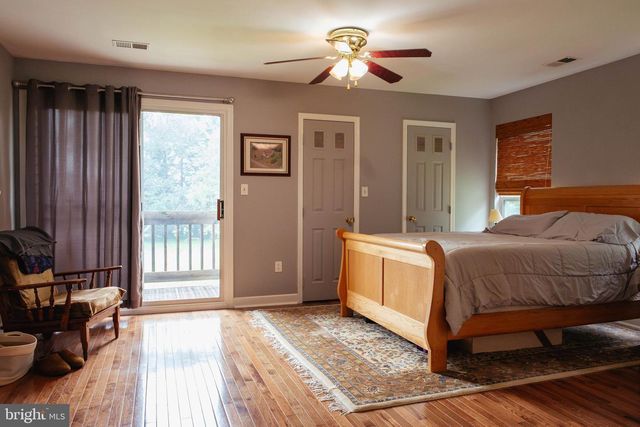 114 APPLE CROSS RD, Harpers Ferry, WV 25425