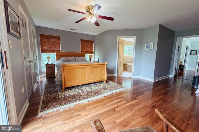 114 APPLE CROSS RD, Harpers Ferry, WV 25425