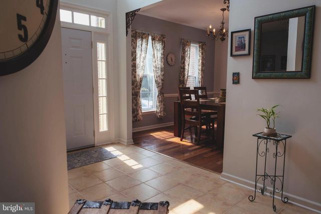 114 APPLE CROSS RD, Harpers Ferry, WV 25425