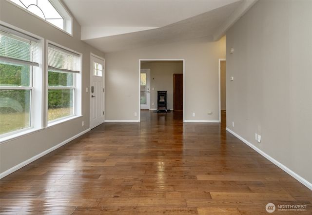 4333 Lakeview Ct SE, Lacey, WA 98503