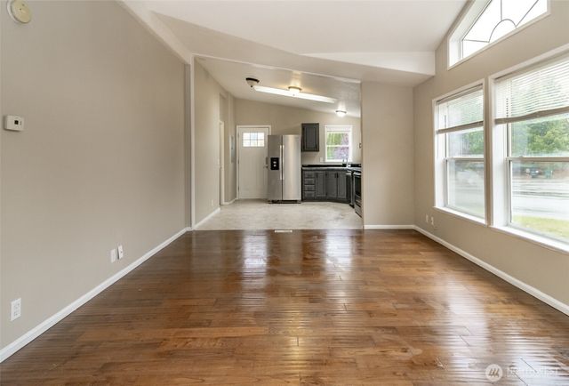 4333 Lakeview Ct SE, Lacey, WA 98503