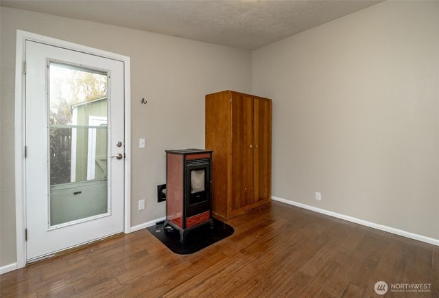 4333 Lakeview Ct SE, Lacey, WA 98503