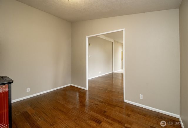 4333 Lakeview Ct SE, Lacey, WA 98503