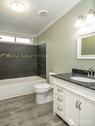 4333 Lakeview Ct SE, Lacey, WA 98503