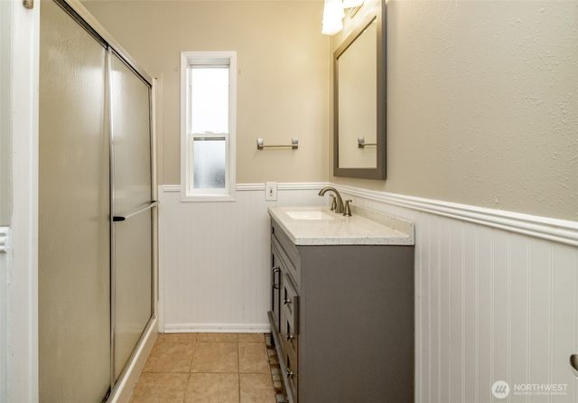 4333 Lakeview Ct SE, Lacey, WA 98503