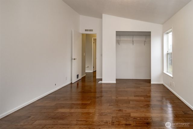 4333 Lakeview Ct SE, Lacey, WA 98503