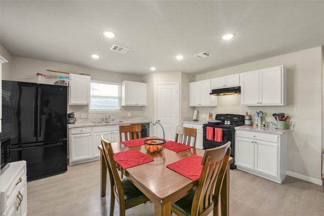 1620 23rd Street, Hempstead, TX 77445