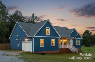 134 Gibbs Circle, Maiden, NC 28650