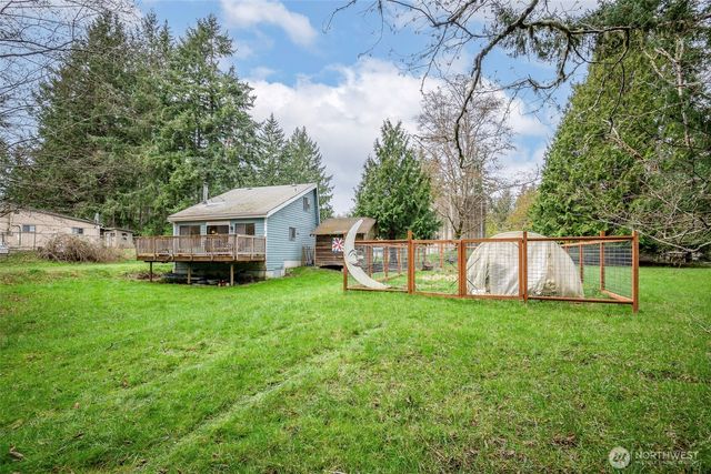 406 E Madrona Boulevard NW, Lakebay, WA 98349