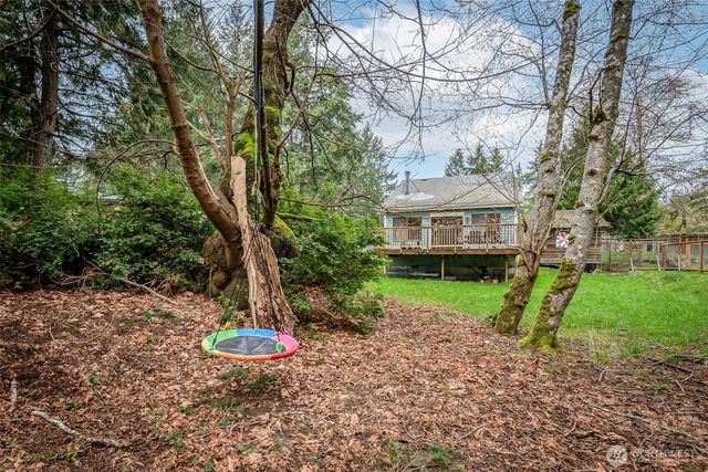 406 E Madrona Boulevard NW, Lakebay, WA 98349