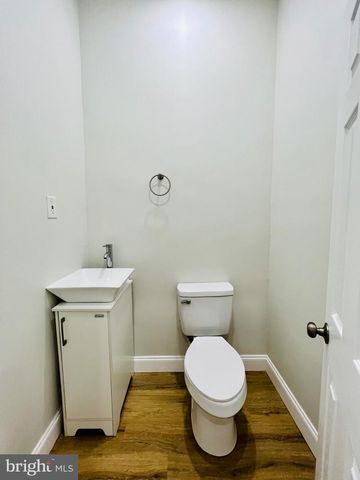 1714 EDGLEY ST, Philadelphia, PA 19121