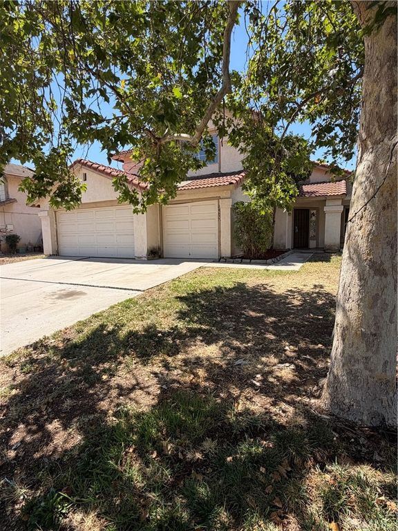 Image 4 of property listing at 24677 Rugby, Moreno Valley, CA 92551
