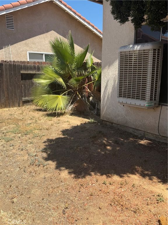 Image 42 of property listing at 24677 Rugby, Moreno Valley, CA 92551
