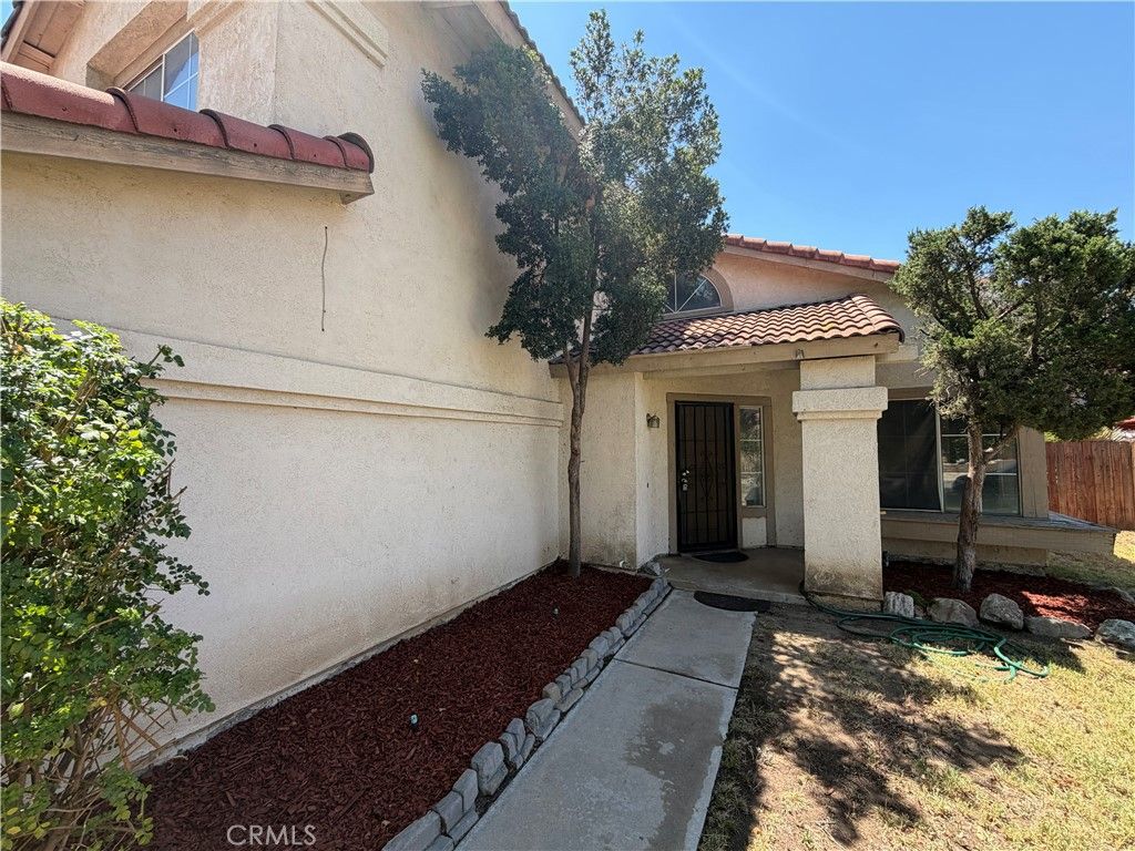 Image 5 of property listing at 24677 Rugby, Moreno Valley, CA 92551