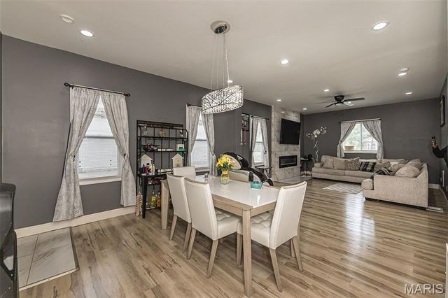 2654 Terrace Lane, St Louis, MO 63136