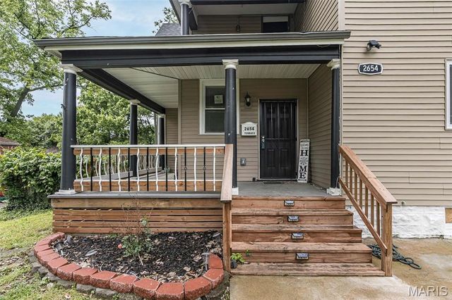 2654 Terrace Lane, St Louis, MO 63136