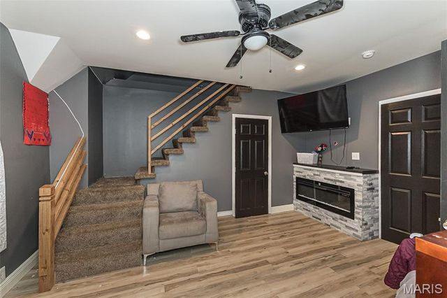 2654 Terrace Lane, St Louis, MO 63136