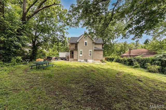 2654 Terrace Lane, St Louis, MO 63136