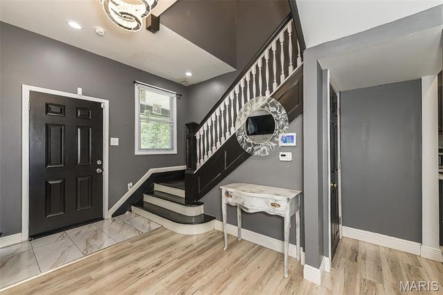 2654 Terrace Lane, St Louis, MO 63136
