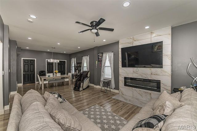 2654 Terrace Lane, St Louis, MO 63136