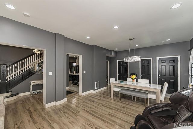 2654 Terrace Lane, St Louis, MO 63136