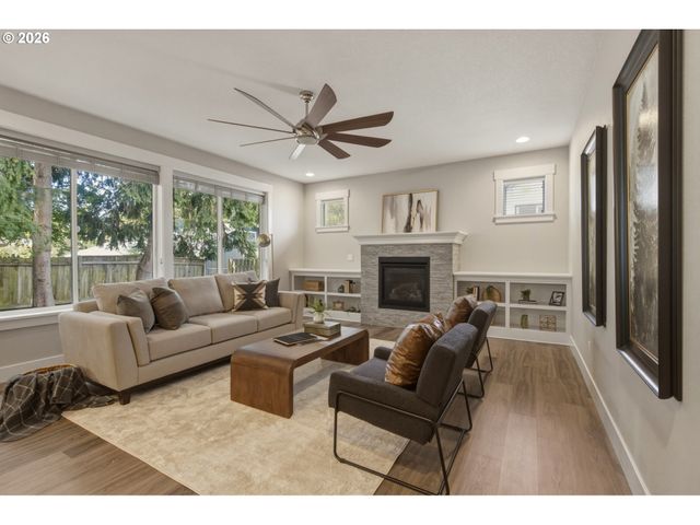 14535 Se GARLAND Ln, Milwaukie, OR 97267