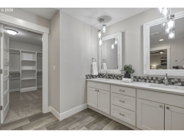 14535 Se GARLAND Ln, Milwaukie, OR 97267