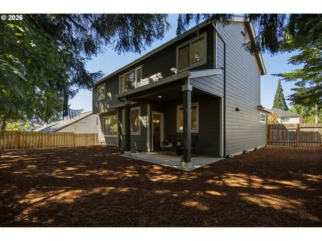 14535 Se GARLAND Ln, Milwaukie, OR 97267