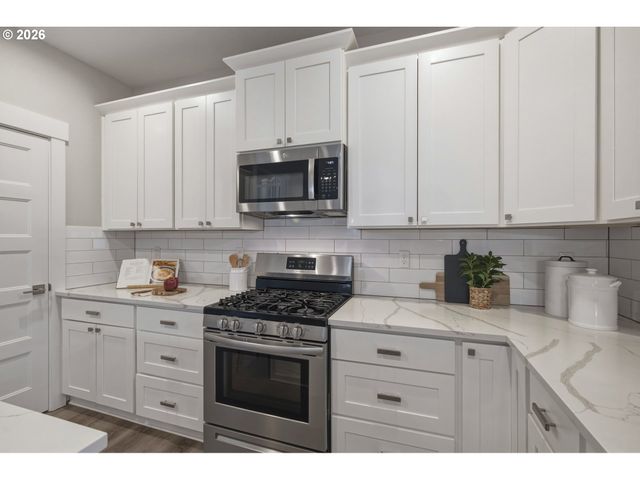 14535 Se GARLAND Ln, Milwaukie, OR 97267