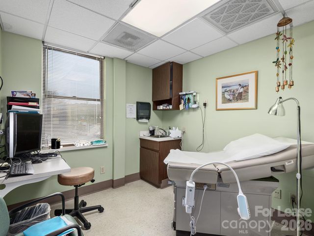 53 S French Broad Avenue 200, Asheville, NC 28806