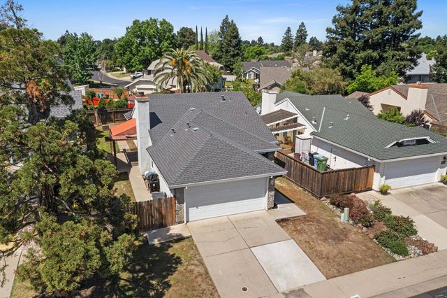 9488 Dunkerrin Way, Elk Grove, CA 95758
