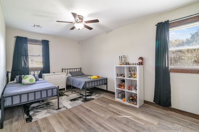 418 Hilltop Hollow, Durant, OK 74701