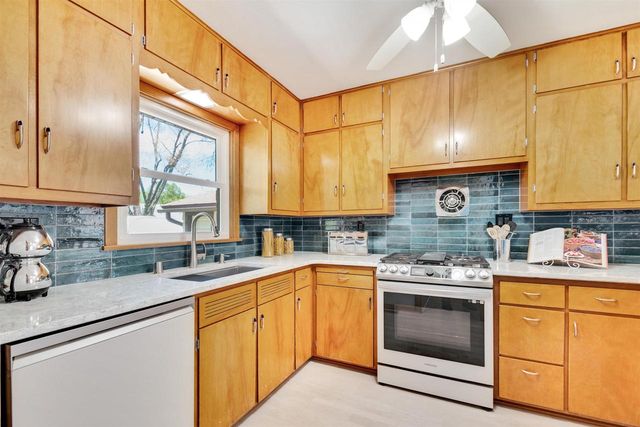 7010 Franklin Avenue, Middleton, WI 53562