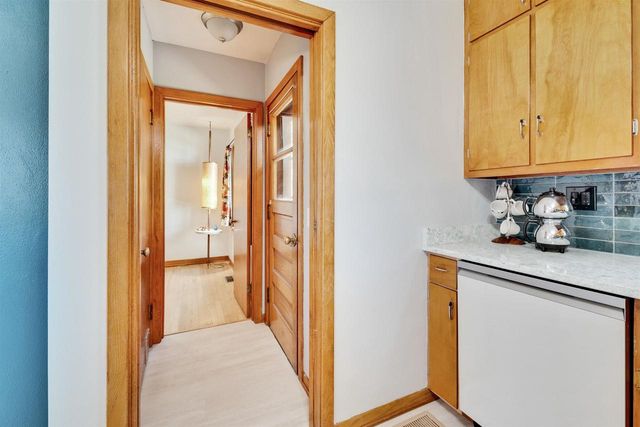 7010 Franklin Avenue, Middleton, WI 53562