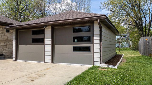 7010 Franklin Avenue, Middleton, WI 53562